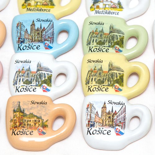 080 - Magnetky šálky - kresby - Košice